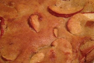 Шарлотка с яблоками