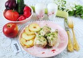 Куриные голени с вином и сливками