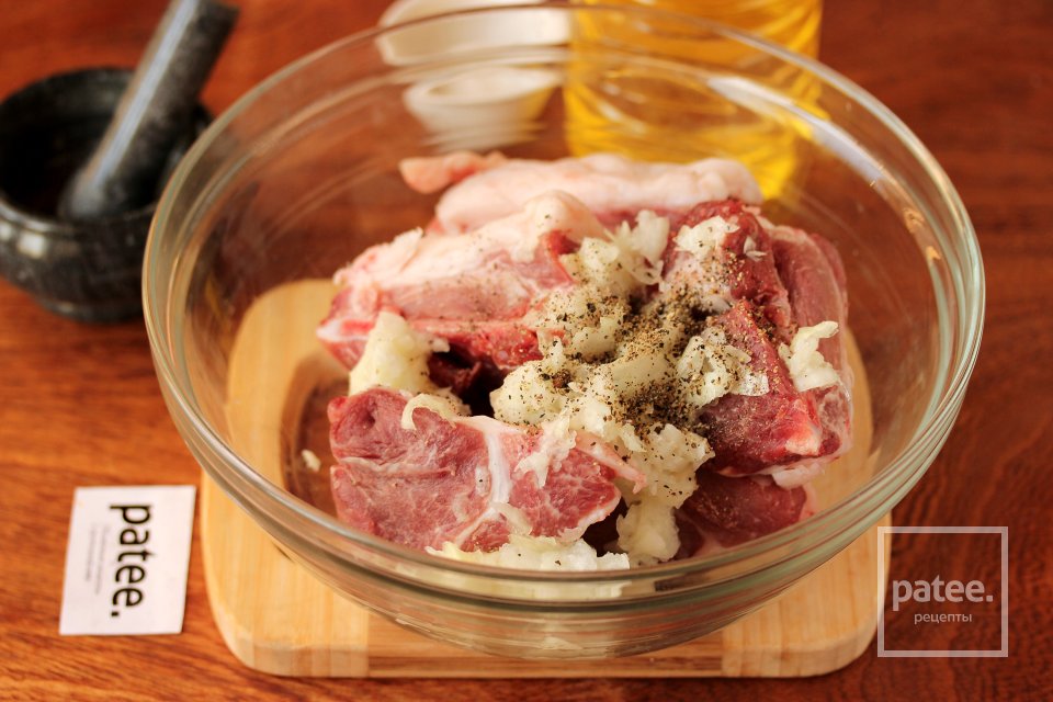 Шашлык из свинины на сковороде - Шаг 4