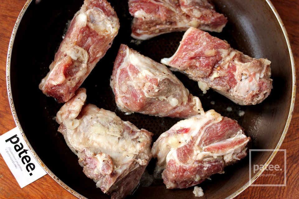 Шашлык из свинины на сковороде - Шаг 10