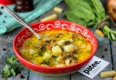 Сырный суп с курицей и щавелем