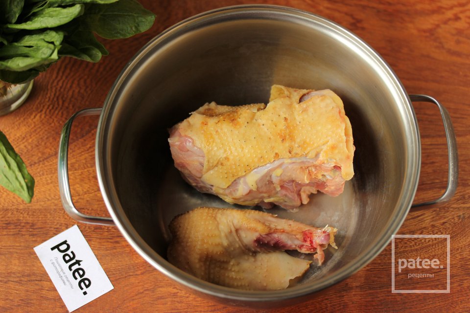 Сырный суп с курицей и щавелем - Шаг 2