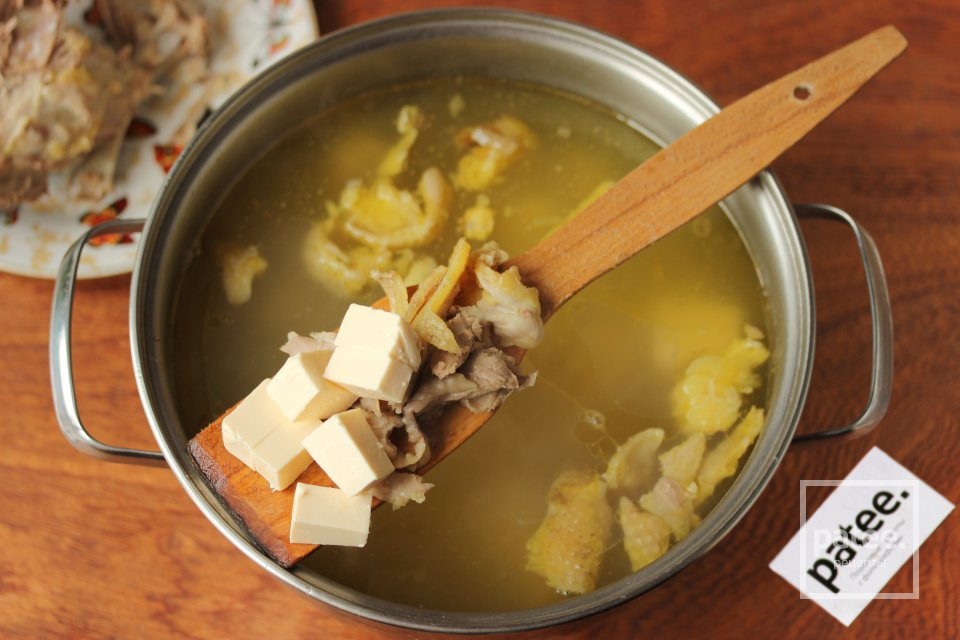 Сырный суп с курицей и щавелем - Шаг 12