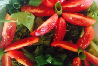 Салат из одуванчиков "весенний заряд