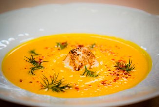 Морковно-имбирный суп с маршмеллоу