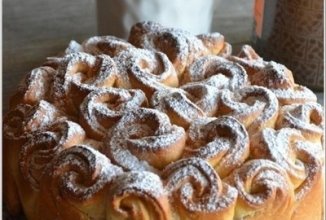 Булочный пирог-Букет роз