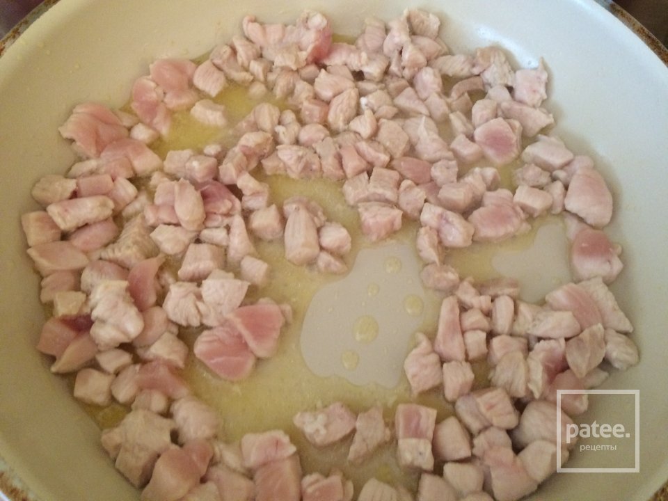 Шампиньоны с курицей - Шаг 2