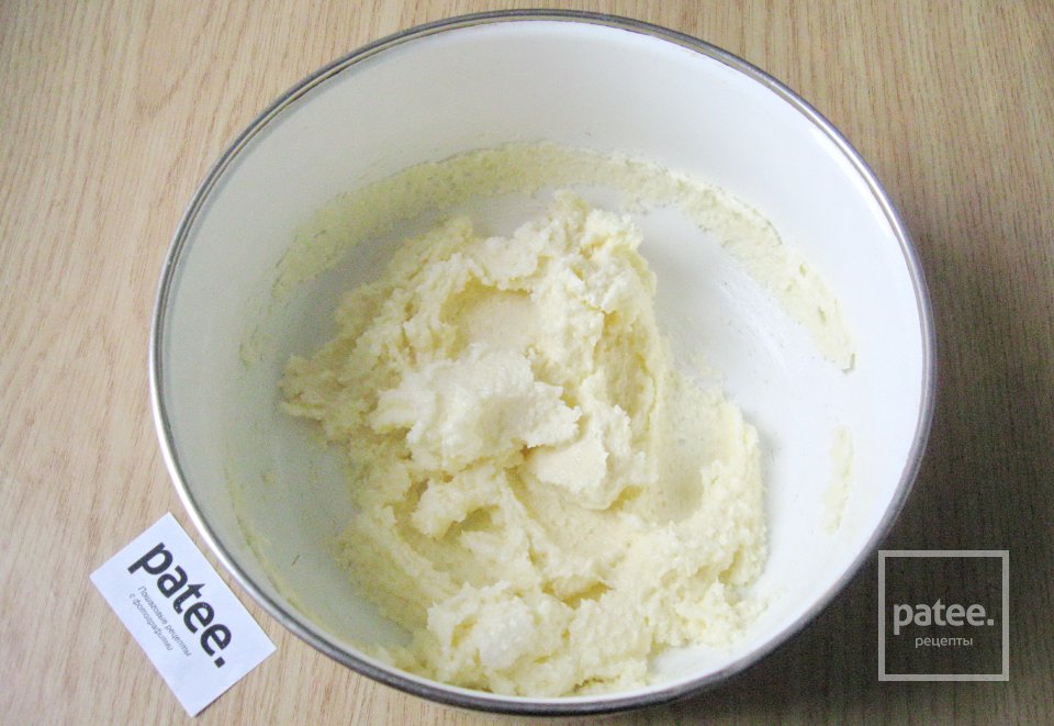 Кекс с орехами, шоколадом и маком - Шаг 4