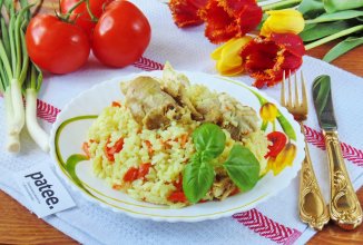 Диетический плов с курицей