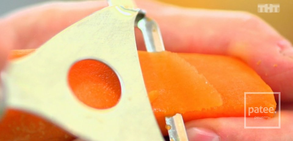 Маринованные бараньи ребрышки с легким салатом из овощей - Шаг 3