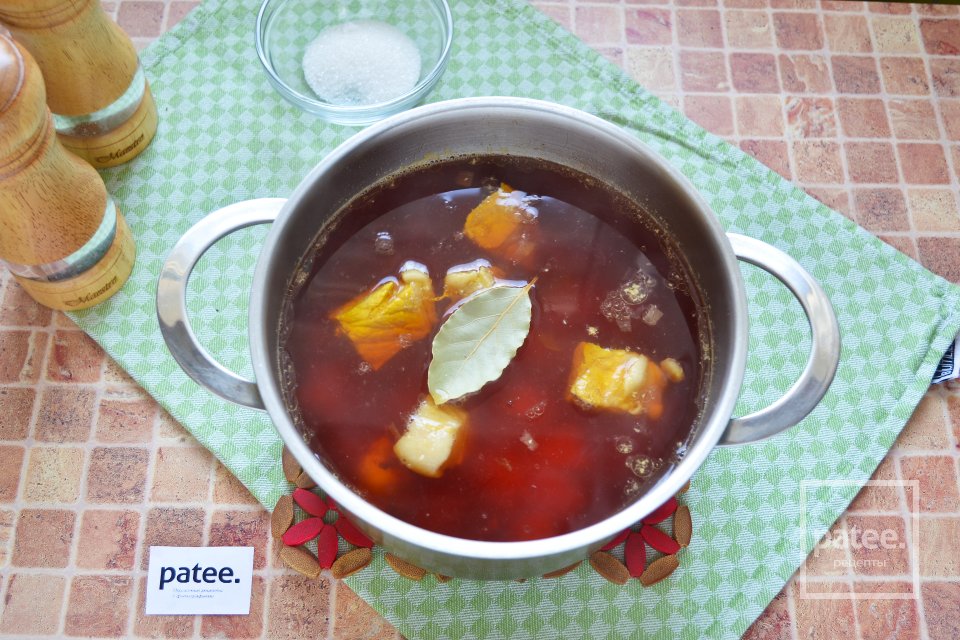 Украинский борщ со щавелем - Шаг 14