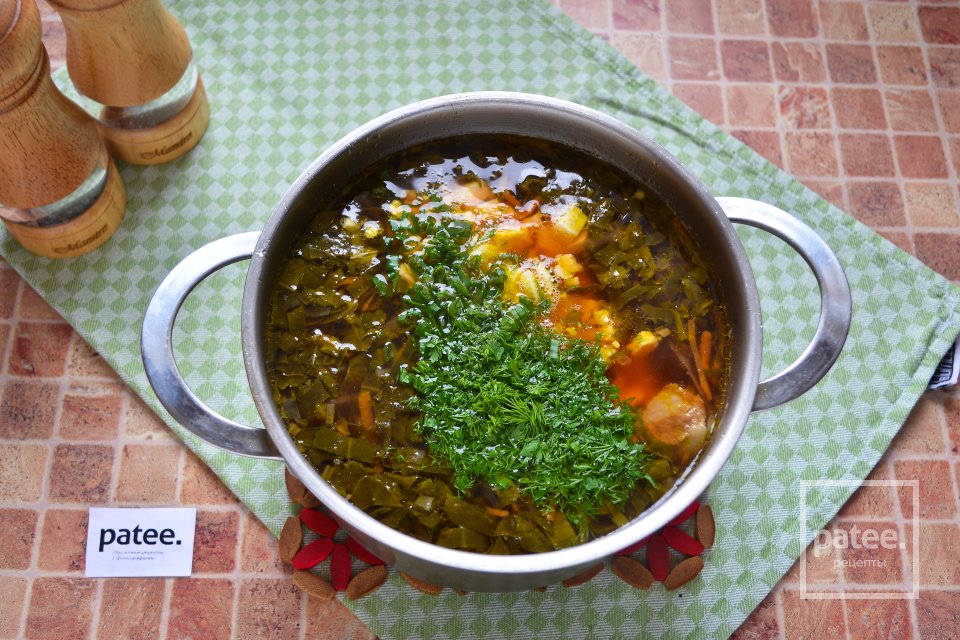 Украинский борщ со щавелем - Шаг 19