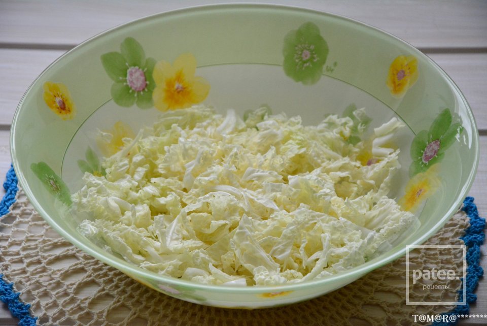 Пикантный салат в апельсиновых корзиночках - Шаг 3