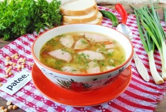 Гороховый суп с сардельками