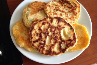 Быстрые сырные лепешки