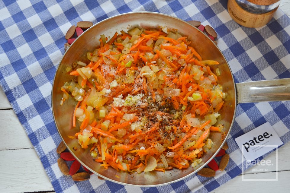 Суп из перловки с фрикадельками - Шаг 6