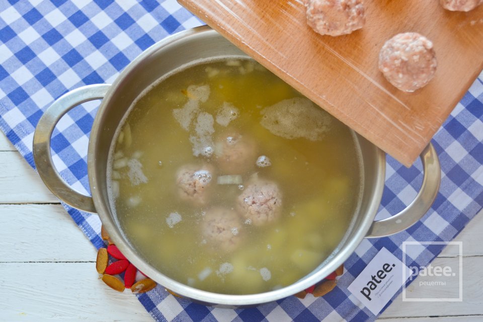 Перловый суп с фрикадельками - Шаг 14