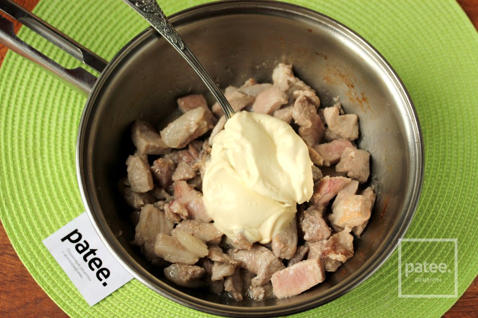 Мясо в сметанно-шафрановом соусе - Шаг 5