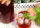 Холодный чай с персиком
