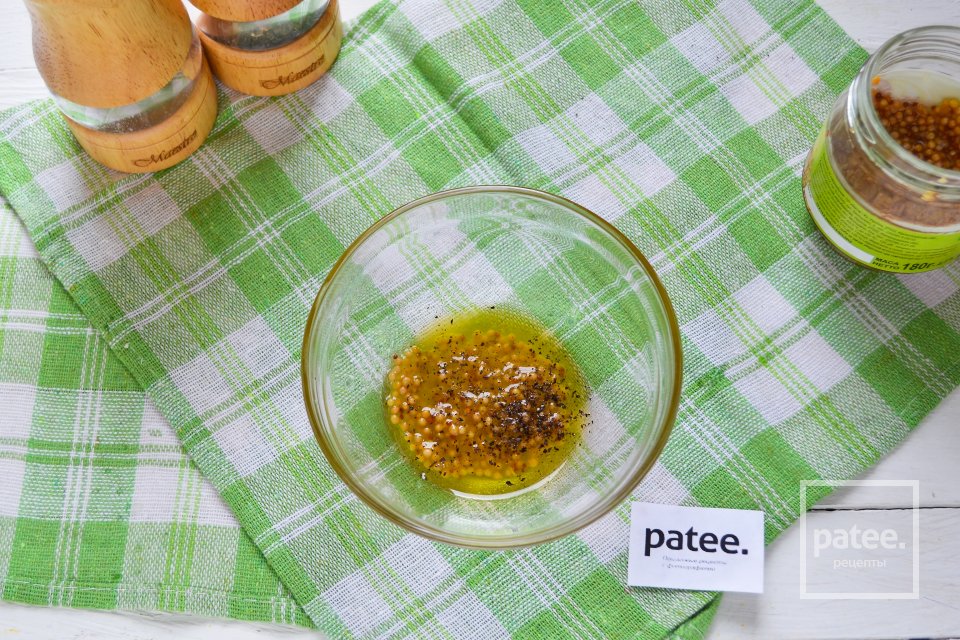 Салат со шпинатом и горчичной заправкой - Шаг 9