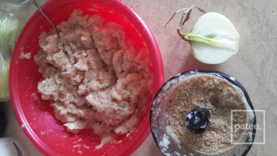 Куринные нежные котлеты - Шаг 1