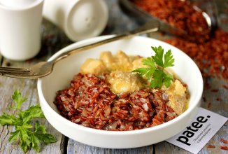 Гарнир из красного риса в мультиварке