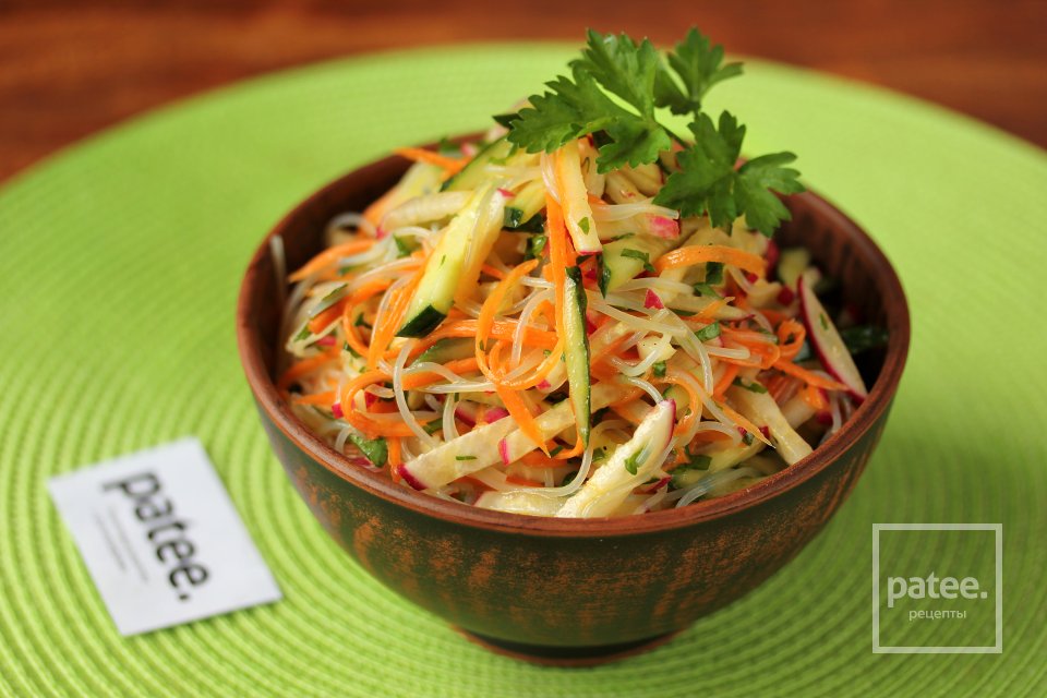 Овощной салат с крахмальной лапшой - Шаг 11