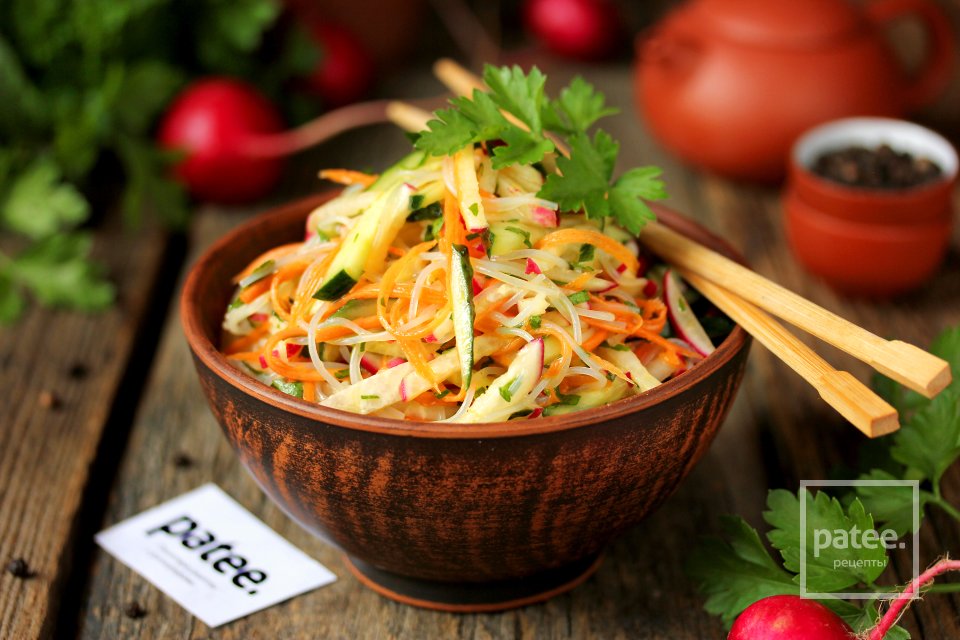 Овощной салат с крахмальной лапшой - Шаг 12