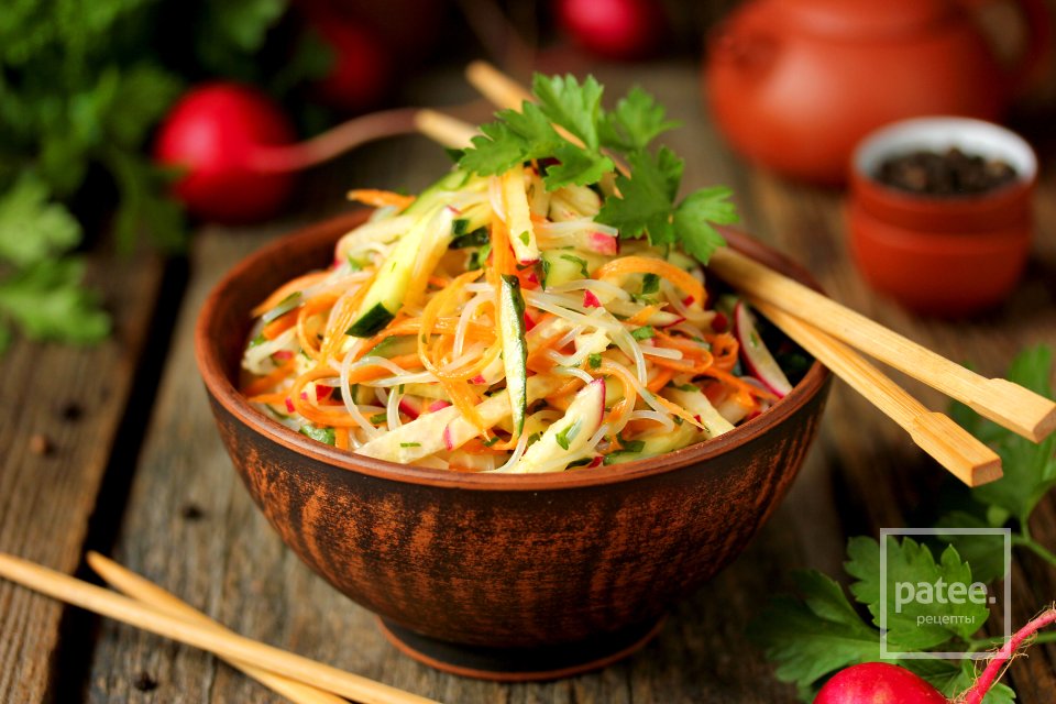 Овощной салат с крахмальной лапшой - Шаг 13
