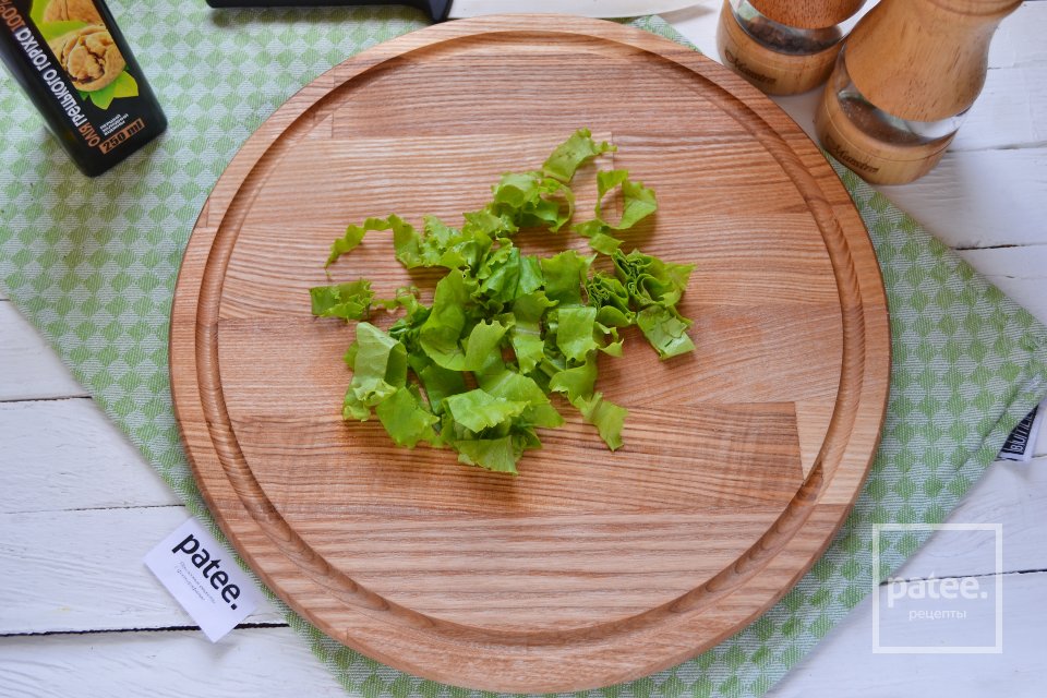 Салат из пекинской капусты с ароматным маслом грецкого ореха - Шаг 5