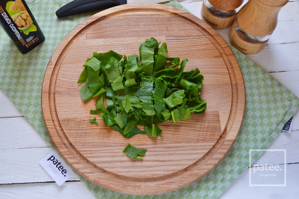 Салат из пекинской капусты с ароматным маслом грецкого ореха - Шаг 6