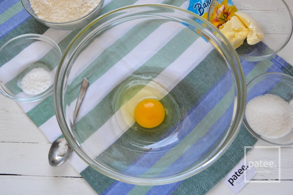 Панкейки на кефире - Шаг 2