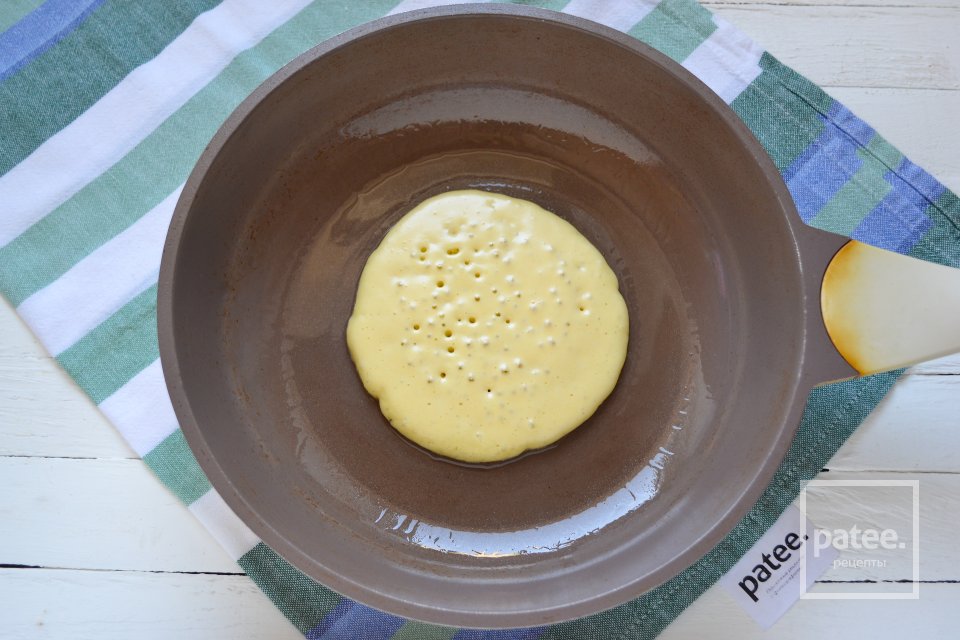 Панкейки на кефире - Шаг 12