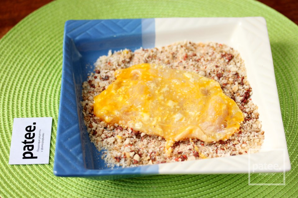 Отбивная из куриной грудки с паприкой - Шаг 10