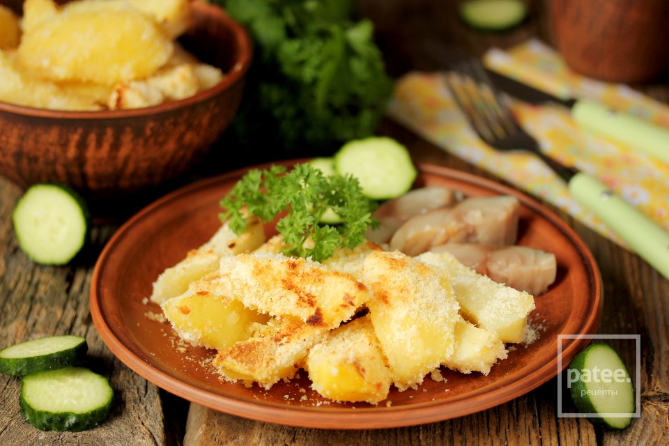 Картофель в сухарях - Шаг 12