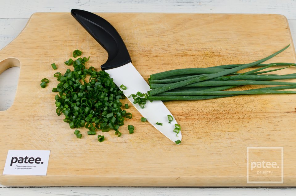 Свежий хрустящий салат из пекинской капусты - Шаг 6