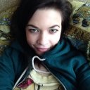 Алена Манил