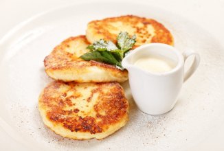 Нежные сырники.