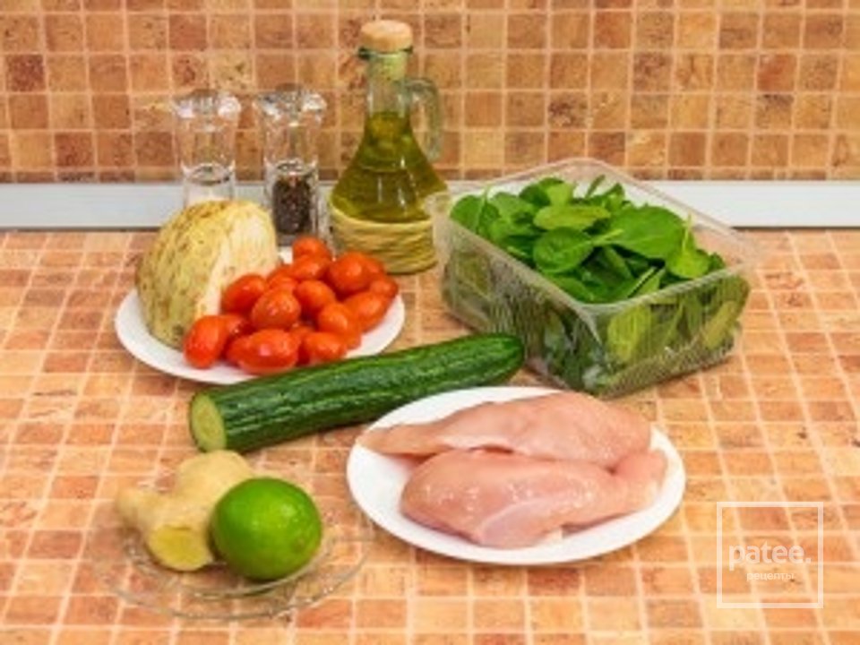 салат с сельдереем,шпинатом и куриным филе - Шаг 1