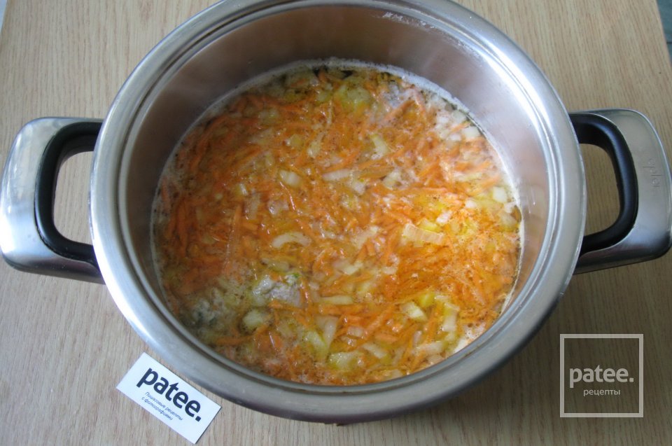 Горячий свекольник с галушками - Шаг 7