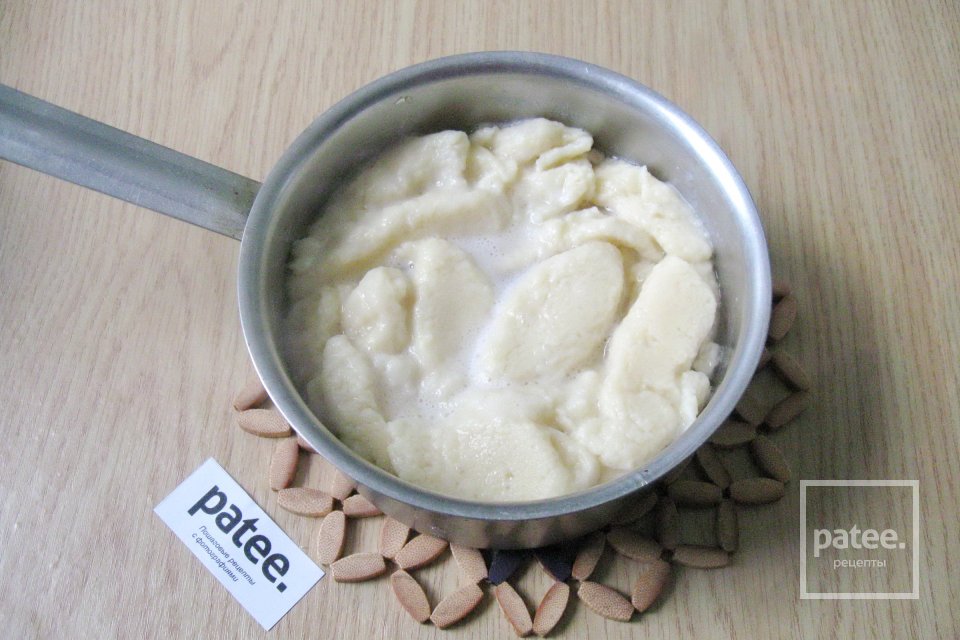 Горячий свекольник с галушками - Шаг 14