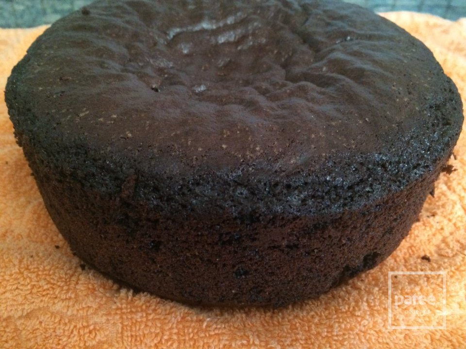 Шоколадный торт с вишней - Шаг 4