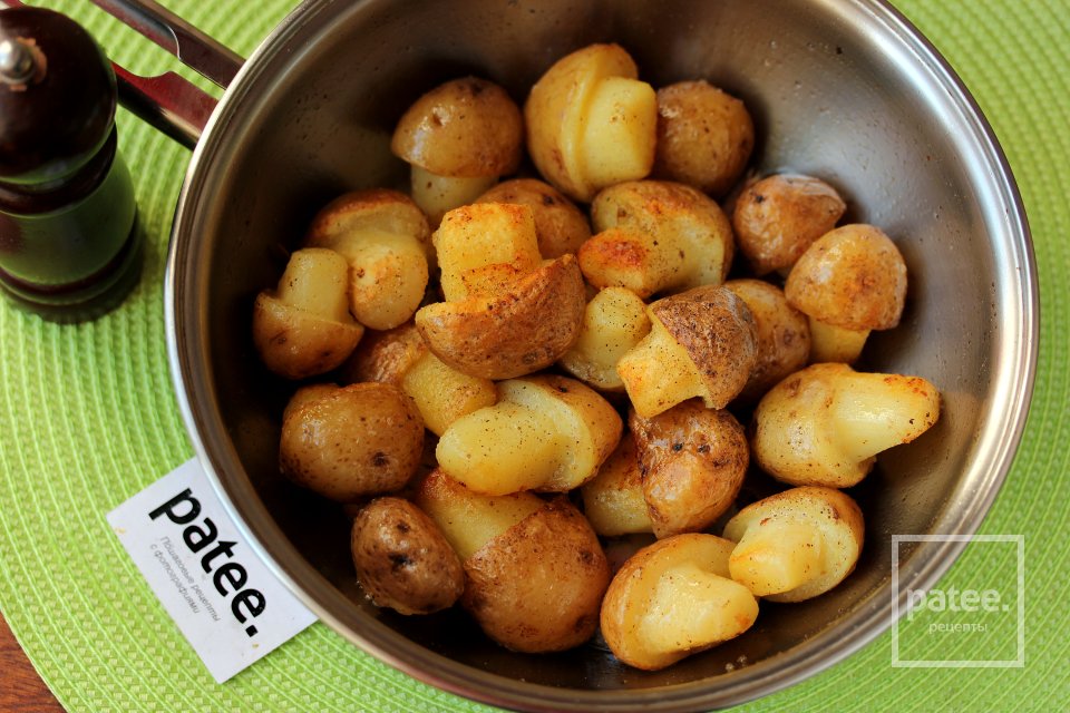Грибочки из картофеля - Шаг 9