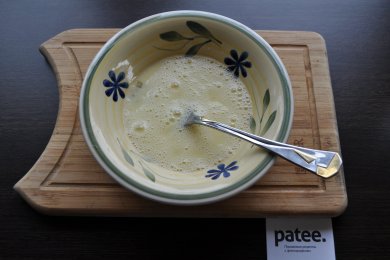 Драники с сырной начинкой - приготовление