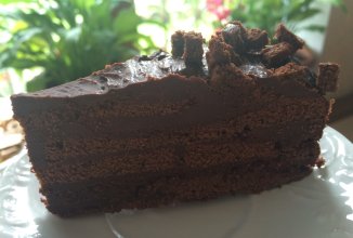 Шоколадно-клубничный сборный тарт