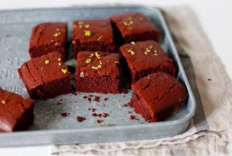 Брауни с лимоном и лаймом