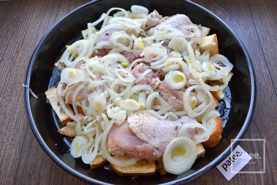 Курица запеченная на хлебе - Шаг 15