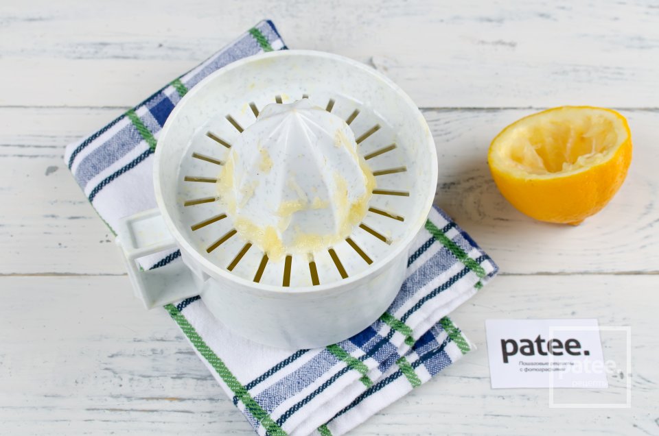 Салат из печени трески с лимонной заправкой - Шаг 9