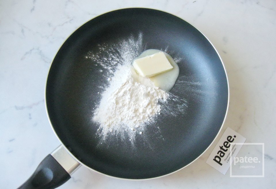 Рулеты из лаваша с курицей, шампиньонами и шпинатом - Шаг 6