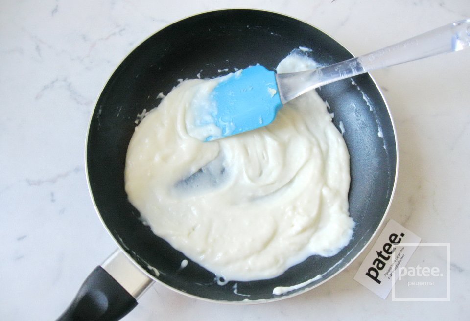 Рулеты из лаваша с курицей, шампиньонами и шпинатом - Шаг 7